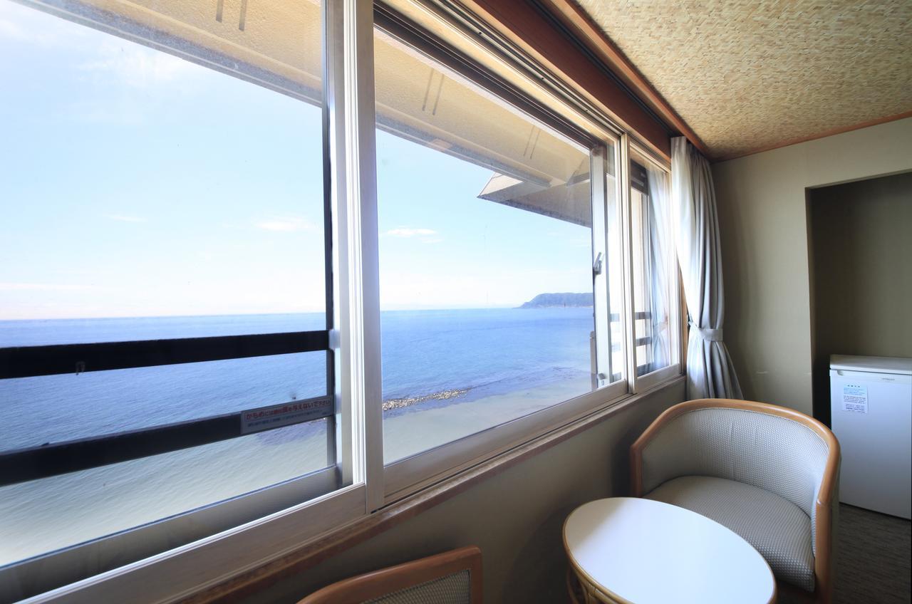 Japanese Style Family Room with Ocean View